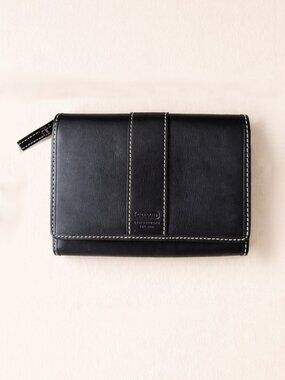 Coach Black Leather Bifold Wallet Snap Flap Contrast Stitch Minimalist Unisex